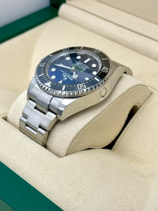 Sea-Dweller Deepsea 2022 Sea-Dweller Deepsea D Blue James Cameron NEW 126660 DBL - Replica - Image 2