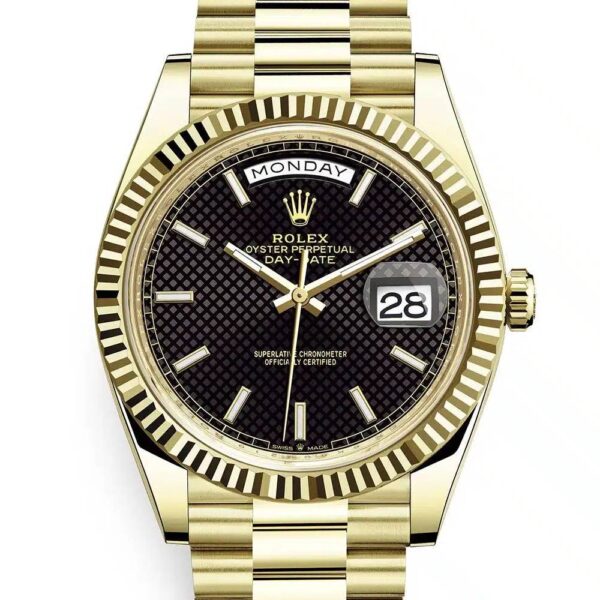 Rolex Day-Date 40 Yellow gold Ref# 228238-0007 Watch - Replica - Image 4