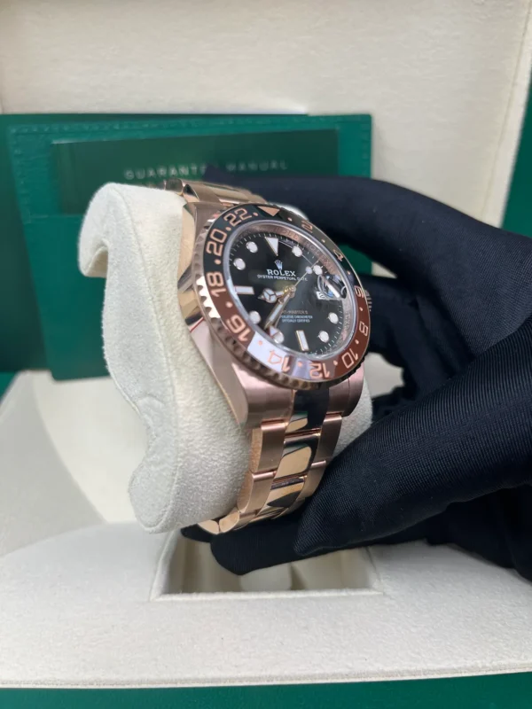 Rolex GMT-Master II 18K Everose Rose Gold “The Rootbeer”(Ref# 126715CHNR) Watch - Replica - Image 5