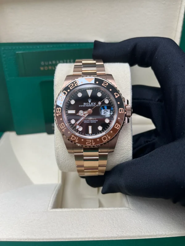 Rolex GMT-Master II 18K Everose Rose Gold “The Rootbeer”(Ref# 126715CHNR) Watch - Replica - Image 8