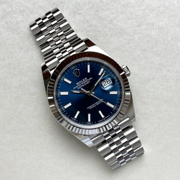 Datejust 41 Steel & White Gold Blue Index Dial Jubilee Bracelet Men's Watch M126334-0002 - Replica - Image 3