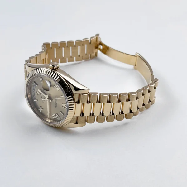 Rolex Day-Date 40 Champagne Dial 18K Yellow Gold President Automatic Men’s Watch 228238CRSP - Replica - Image 4