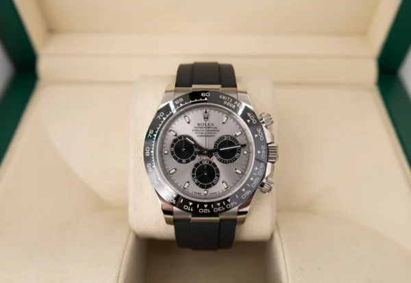 Rolex Daytona 18K White Gold 116519LN Oyster Perpetual Cosmograph - Replica - Image 2