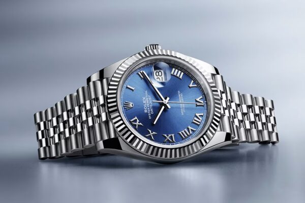 Datejust 41 Steel & White Gold Blue Index Dial Jubilee Bracelet Men's Watch M126334-0002 - Replica - Image 4