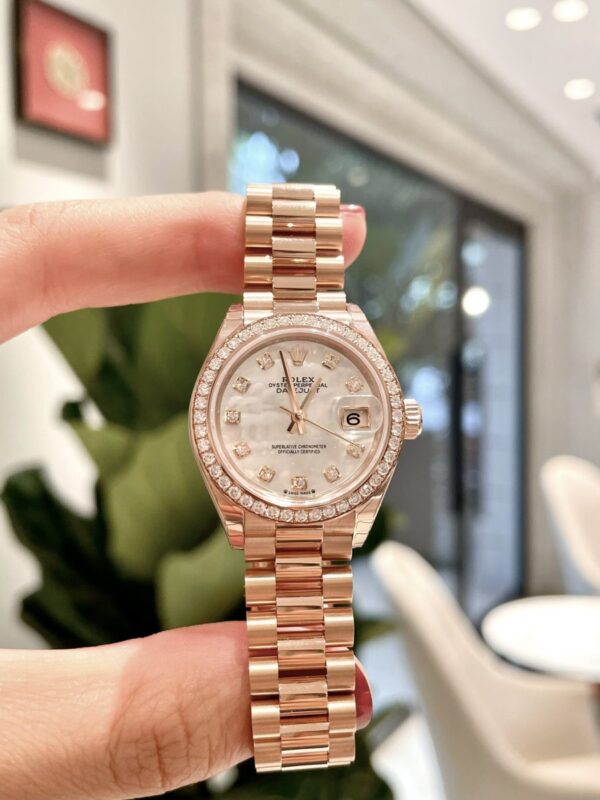 Rolex Lady-Datejust 279135RBR-0010 Everose Gold - Replica - Image 4