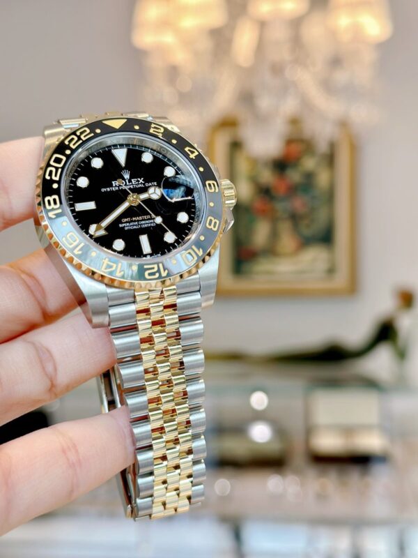 Rolex GMT-Master II, 40mm, Oystersteel and 18k Yellow Gold, Ref# 126713GRNR-0001 Watch - Replica - Image 7